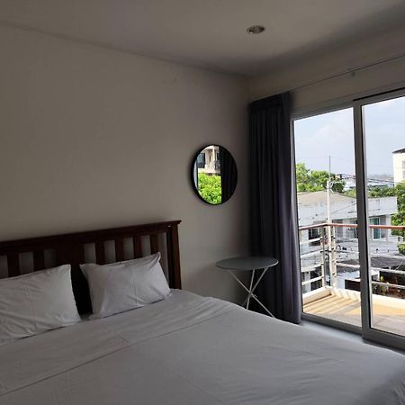 เดอะ ไนน์ เฮาส์ กระบี่ Hotel Krabi ภายนอก รูปภาพ