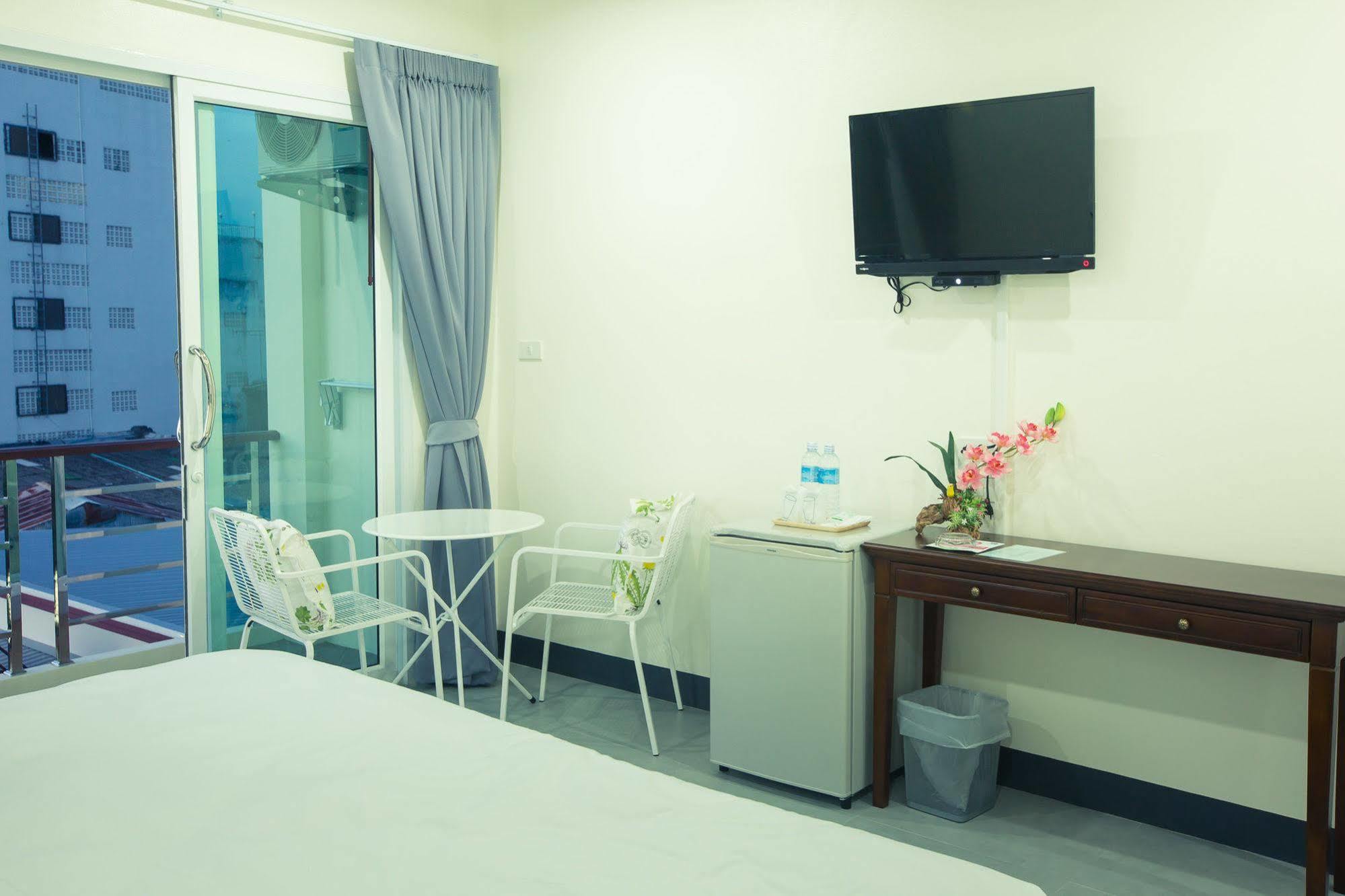 เดอะ ไนน์ เฮาส์ กระบี่ Hotel Krabi ภายนอก รูปภาพ