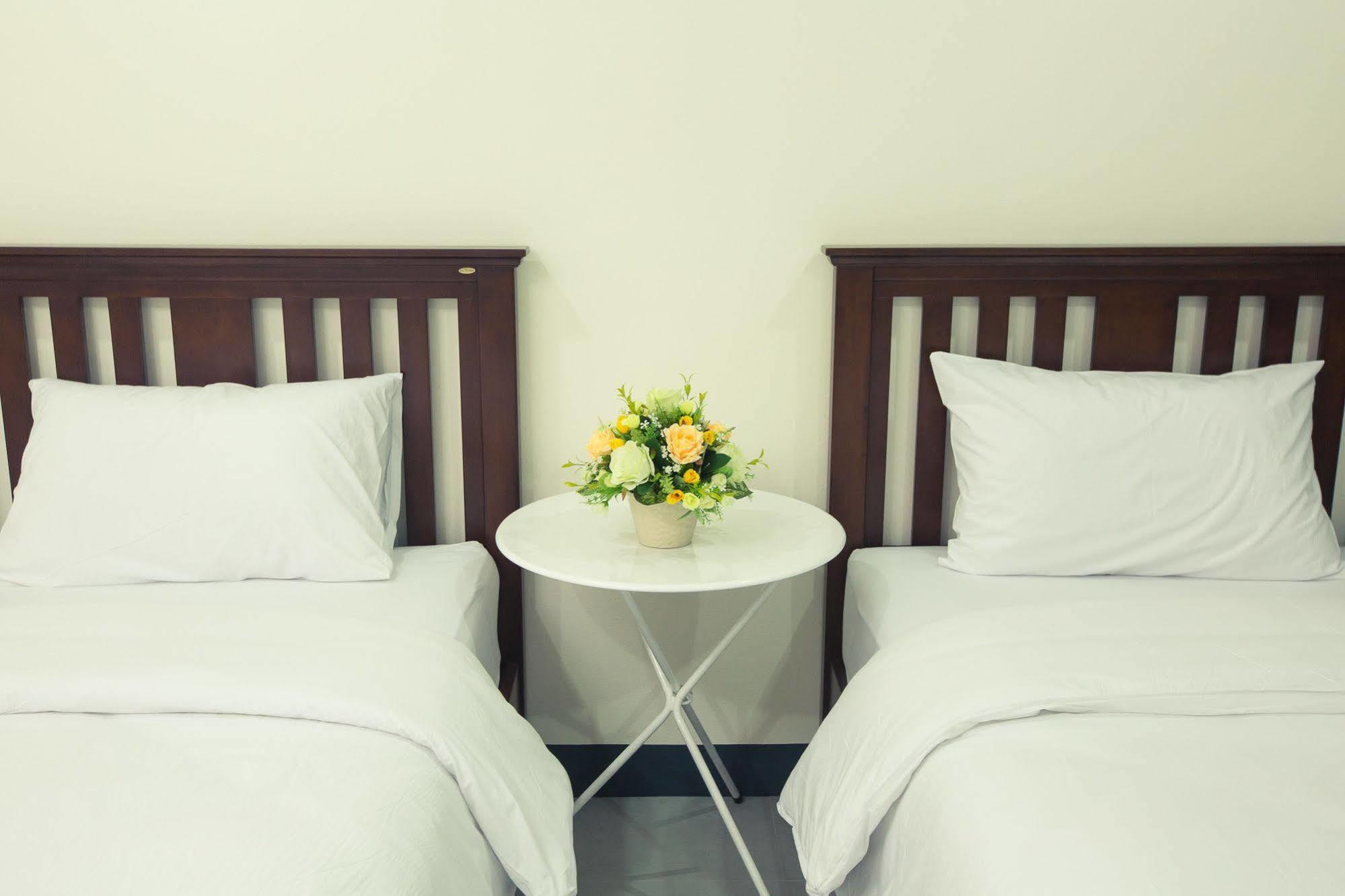 เดอะ ไนน์ เฮาส์ กระบี่ Hotel Krabi ภายนอก รูปภาพ