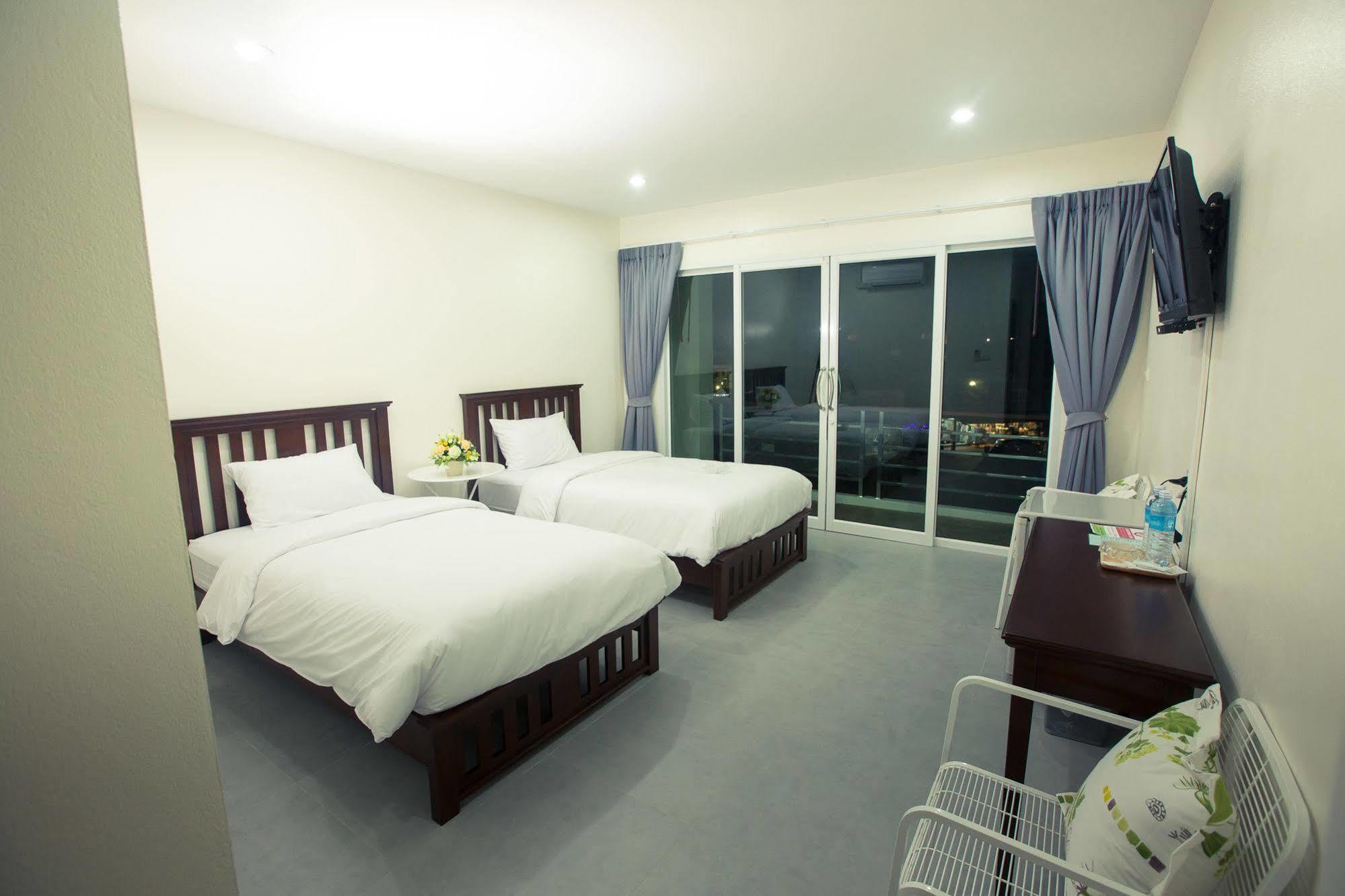 เดอะ ไนน์ เฮาส์ กระบี่ Hotel Krabi ภายนอก รูปภาพ
